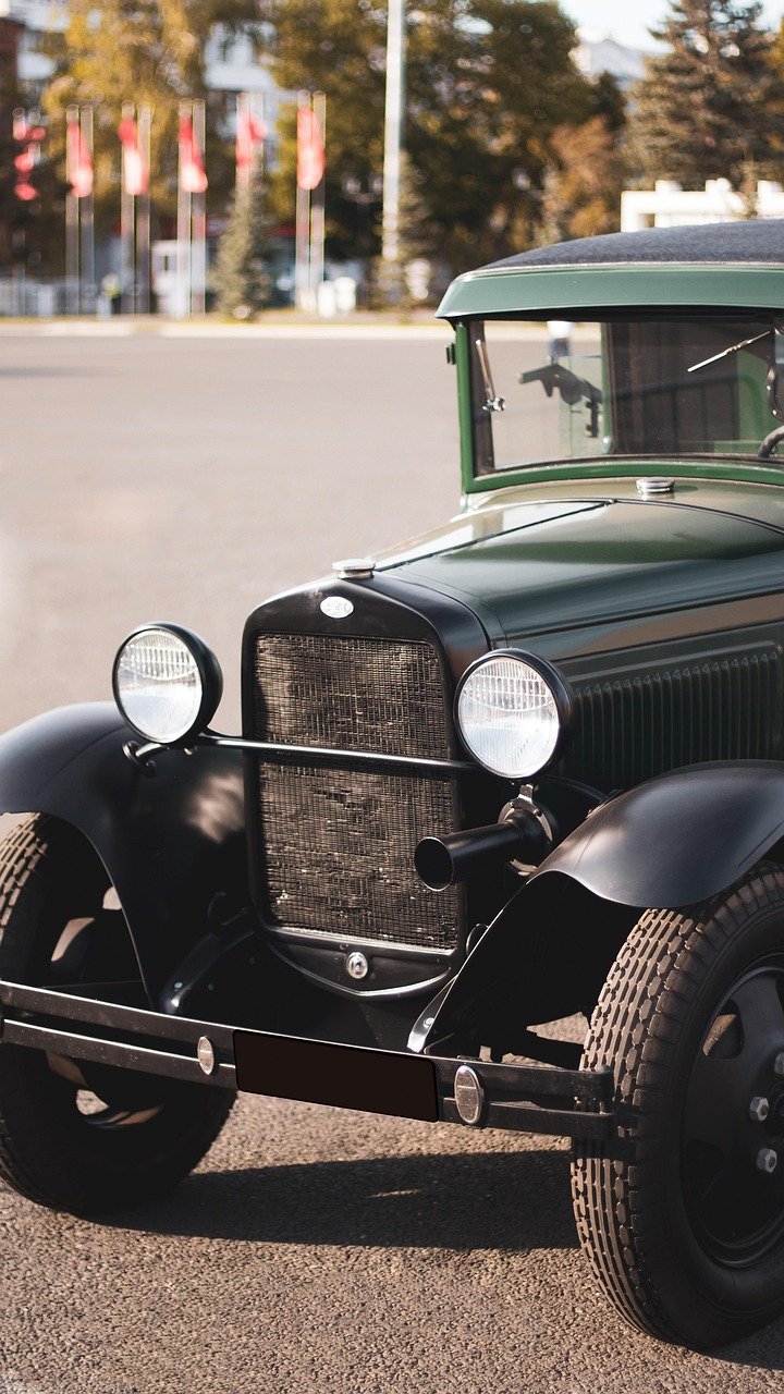 car, bumper, engine, military, car showroom, machine, exhibition, speed, transport, auto, drive unit, oldtimer, car wallpapers, wheels, model, classical, classic, show, motor, quick, antiques